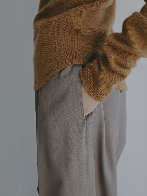 ベルテッドタックワイドパンツ (GREIGE)