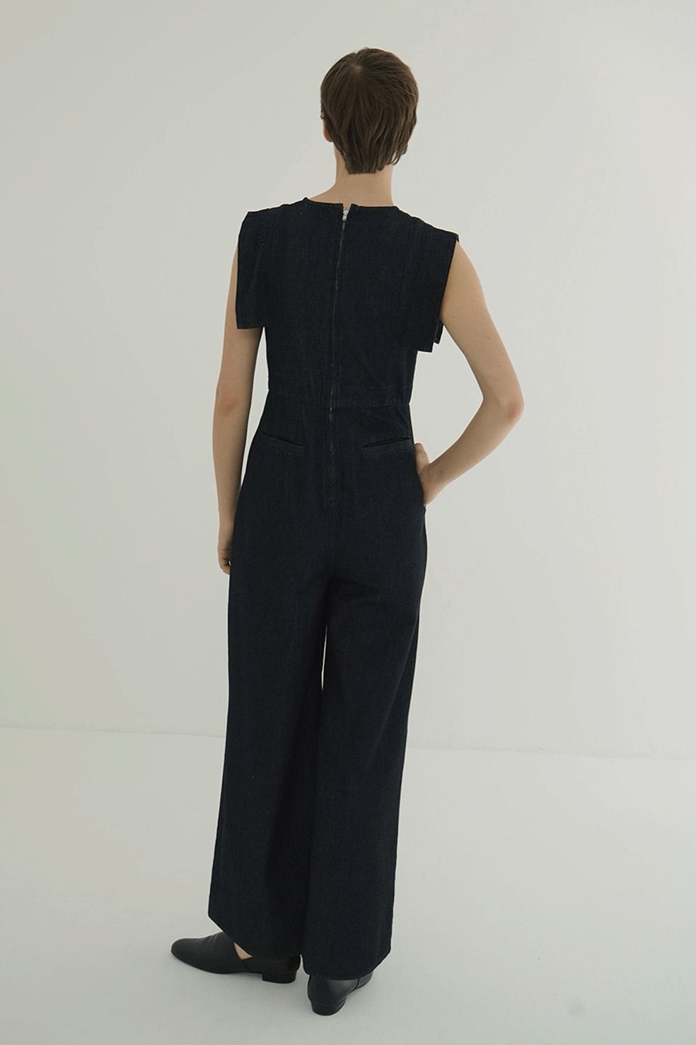 スクエア―スリーブ デニムオールインワン - SQUARE SLEEVE DENIM ALL IN ONE INDIGO
