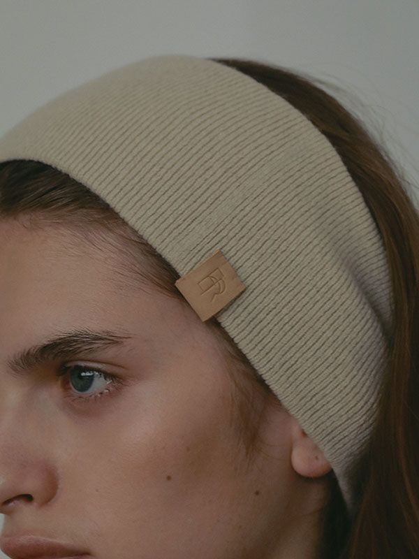 ウールカシミヤニットヘアバンド (LIGHT BEIGE）