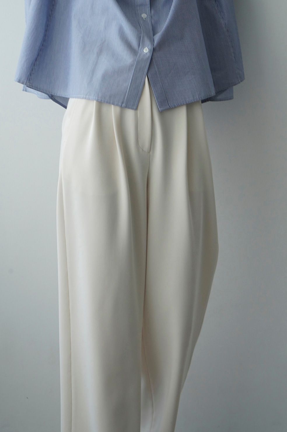 リブ ストライプ タックパンツ  - RIB STRIPE TUCK PANTS - WHITE