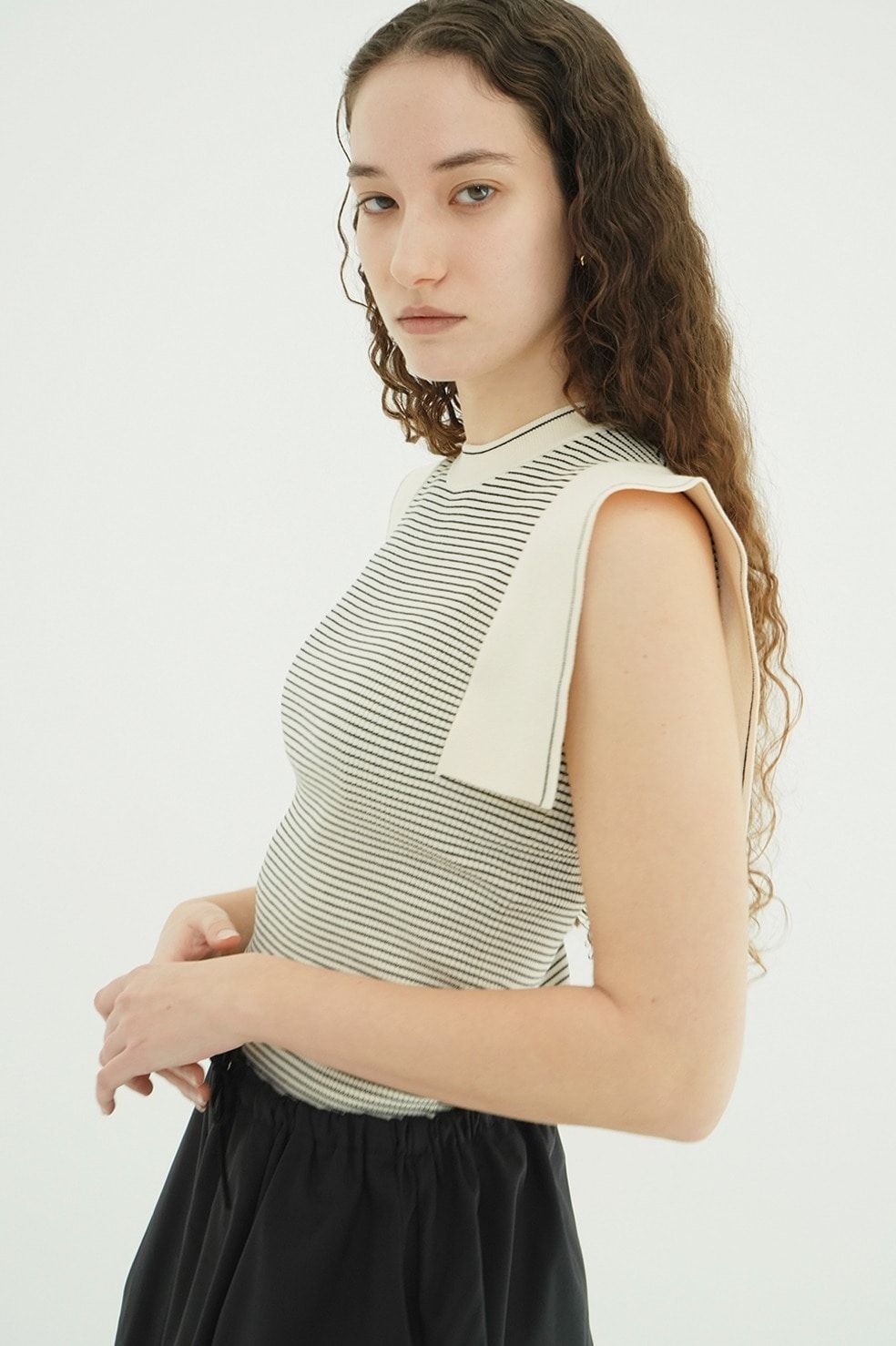 【26SS】 スクエアスリーブニットトップス - SQUARE SLEEVE KNIT TOPS (BORDER))