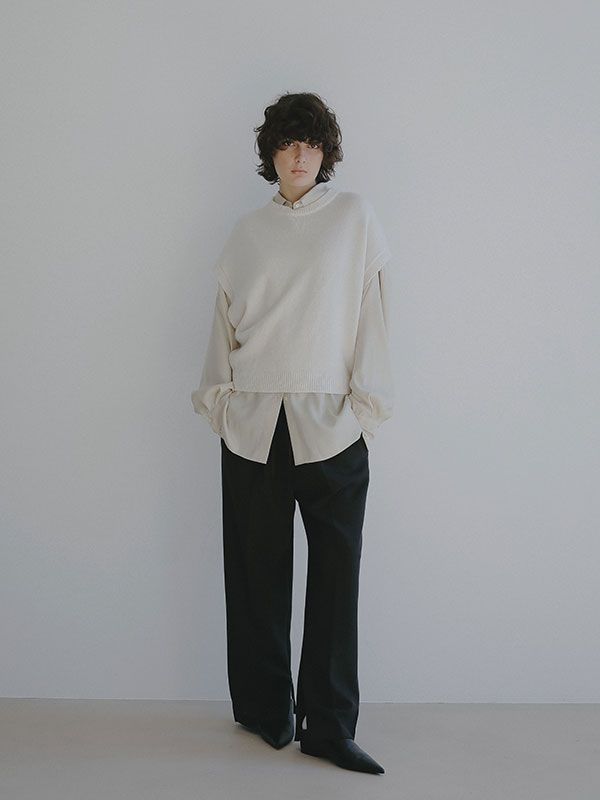 ウールカシミヤスリーブレスニットプルオーバー (WHITE)