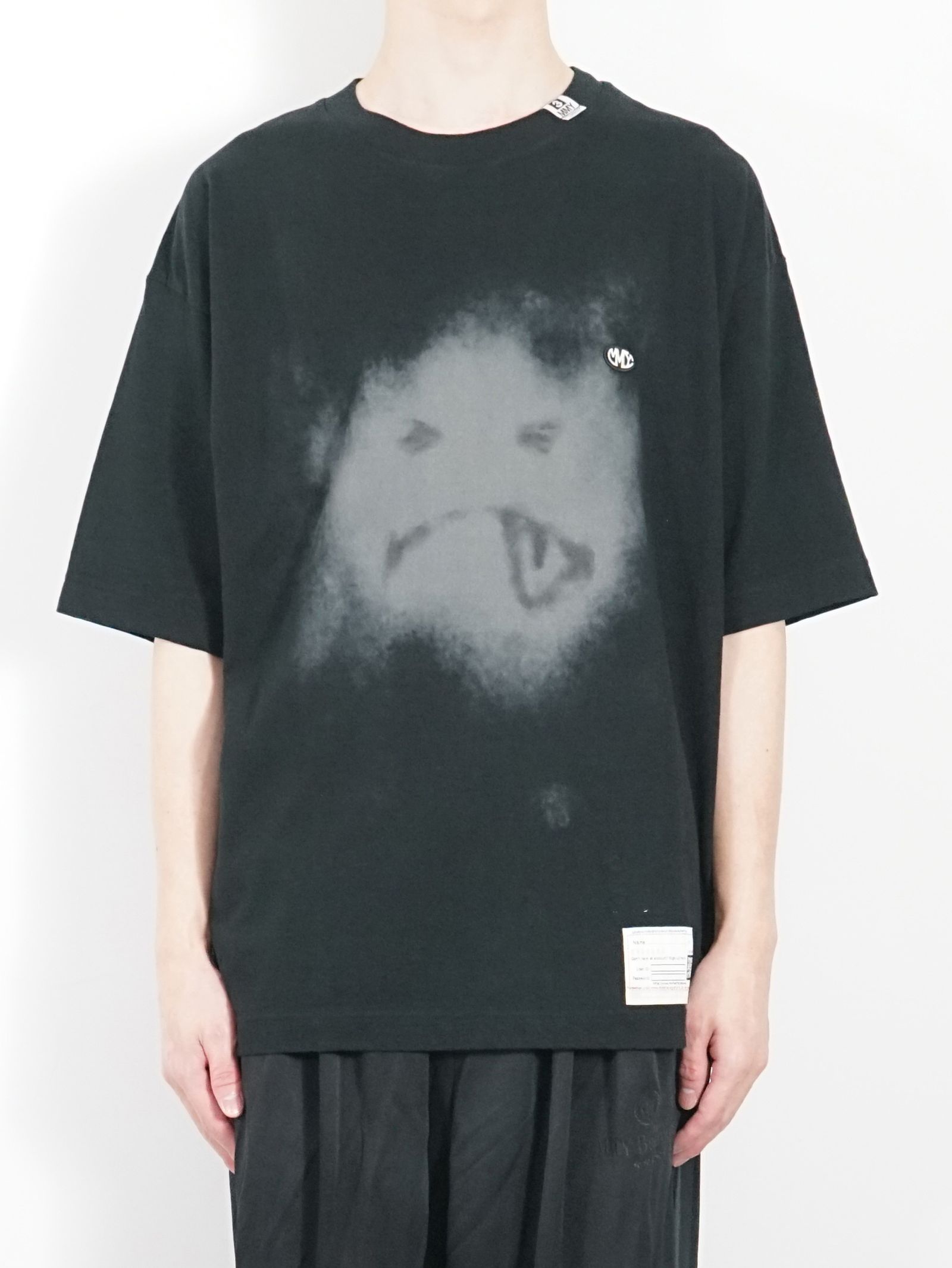 Maison MIHARA YASUHIRO - スマイリーフェイスプリントTシャツ