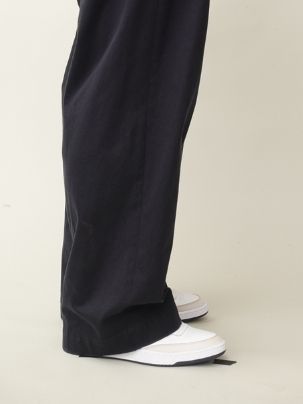 ノータックチノトラウザーズ - NO TUCK WIDE CHINO TROUSERS - NAVY