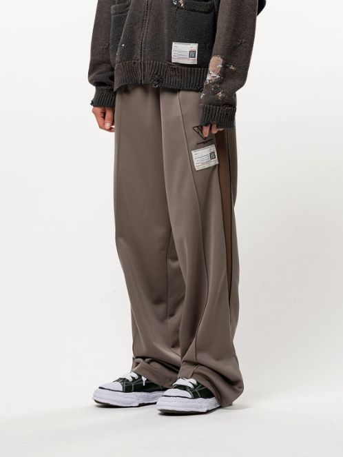 フォールデッド トラックパンツ - Folded Track Pants （BEIGE)