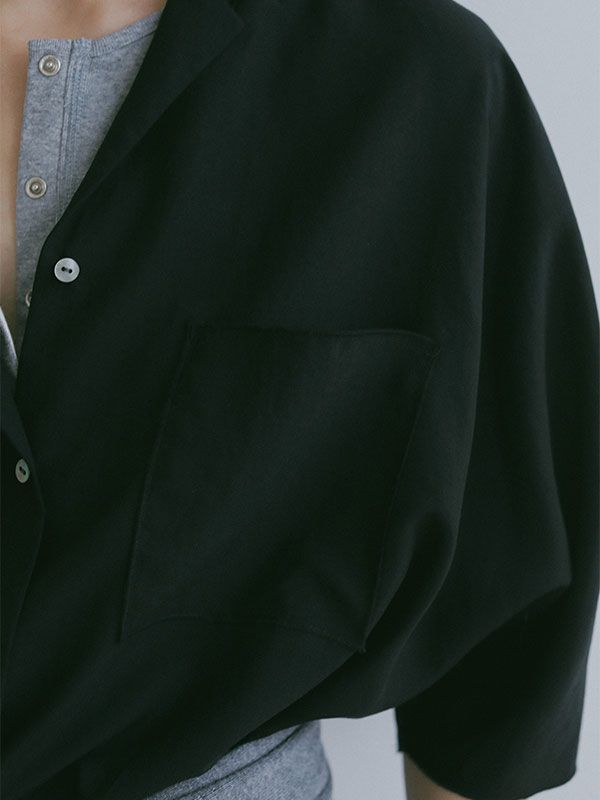 オープンネックハーフスリーブシャツ (BLACK)