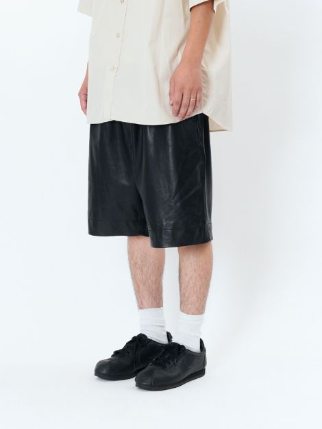 レザーショーツ - LEATHER EASY SHORTS