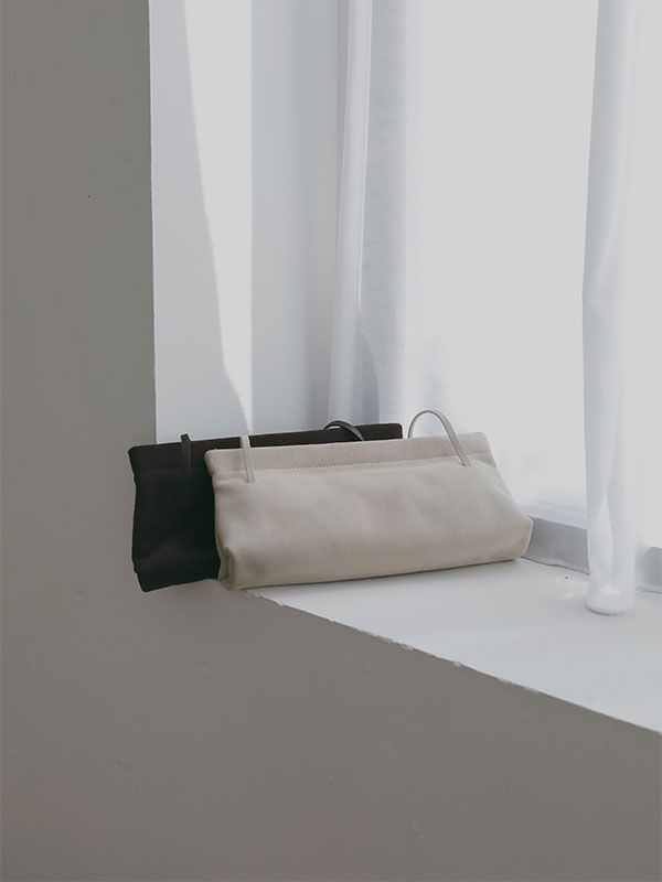 ナローショルダースウェードミニバッグ （LIGHT GREY)
