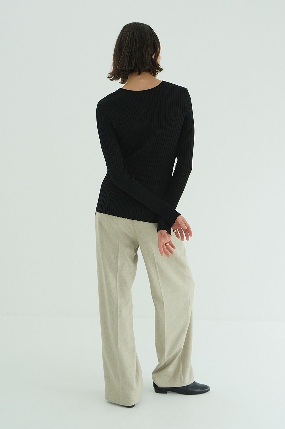 ダブルフェイスニットトップス - W FACE GOLD BUTTON KNIT TOPS (BLACK)