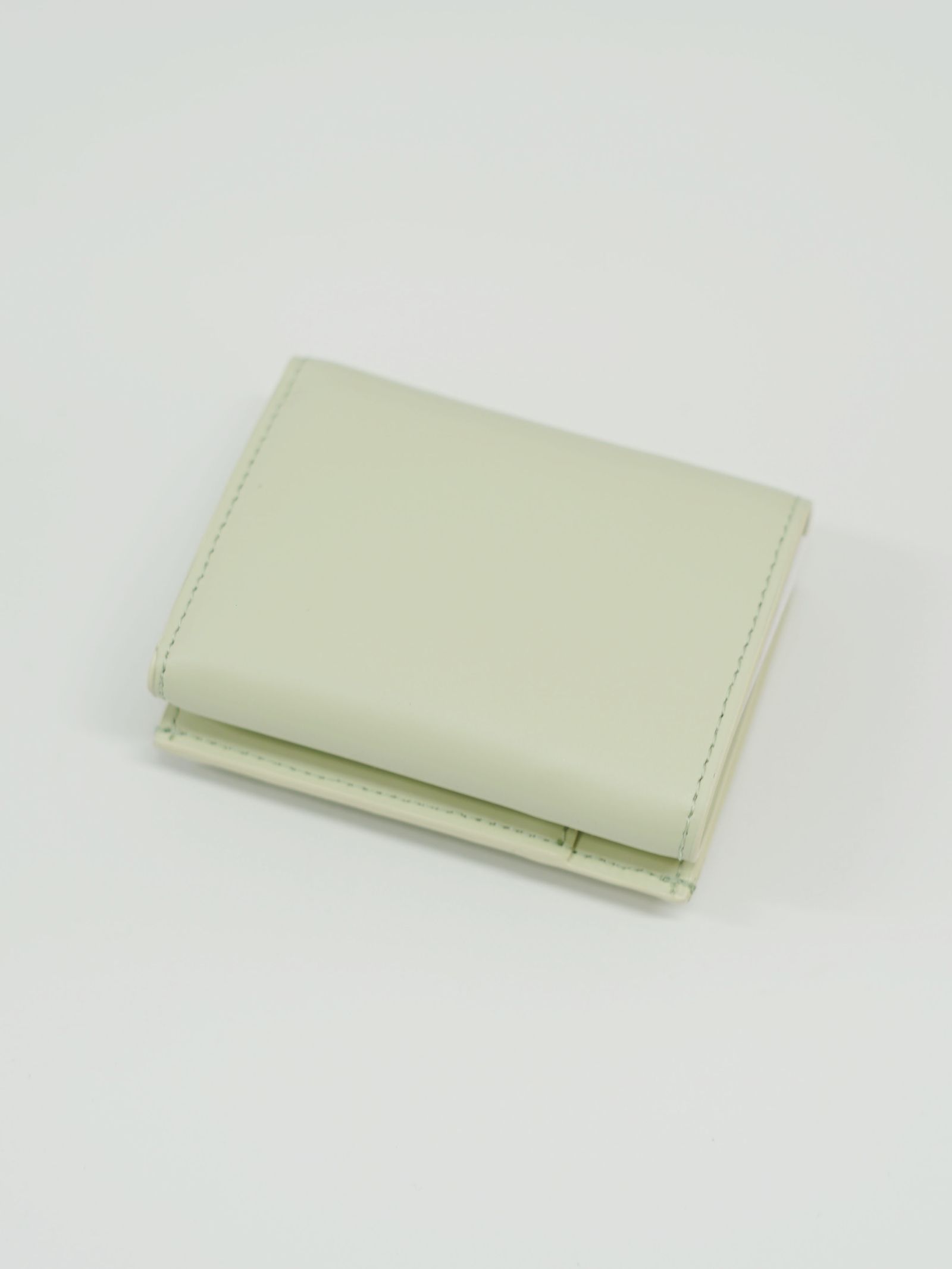 EDIE コンパクト ウォレット (ALOE GREEN)