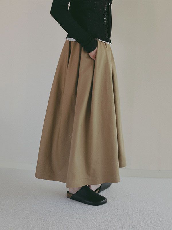 タックボリュームミディスカート （BEIGE)