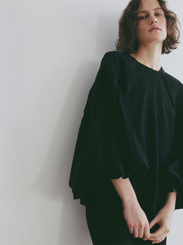 ボリュームスリーブ2wayトップス (BLACK)