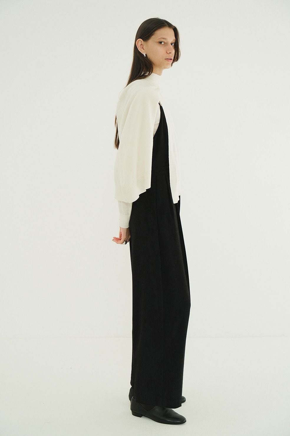 ケープ + ニットトップス - CAPE SET KNIT TOPS (WHITE)