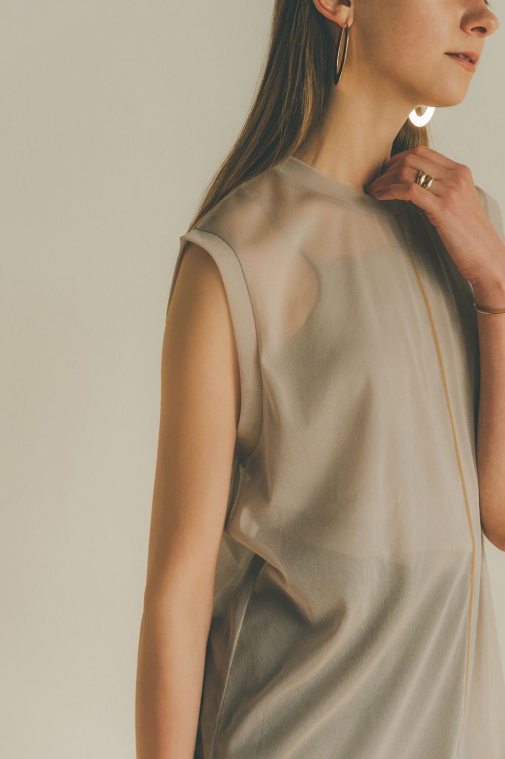 LINE SHEER N/S TOPS -  BEIGE