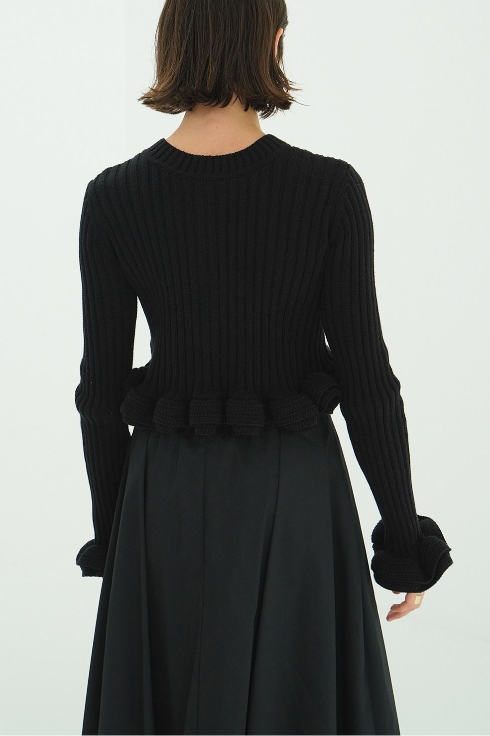 ダブルフェイス フリルド ニットトップス - W FACE SHORT FRILLED KNIT TOPS (BLACK)