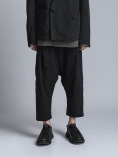 コットンヘンプクロップドトラウザーズ - COTTON CROPPED TROUSERS
