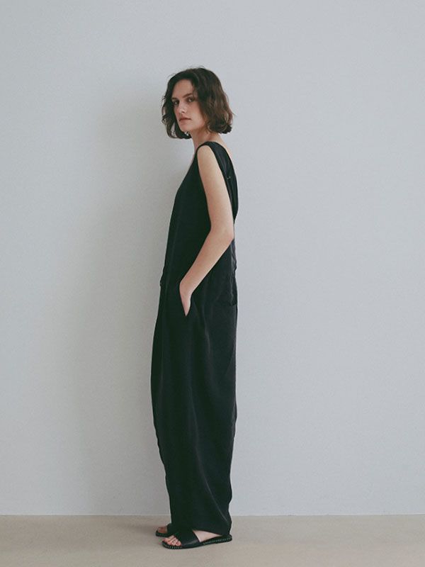 クルーネックキュプラタンクオールインワン (BLACK)