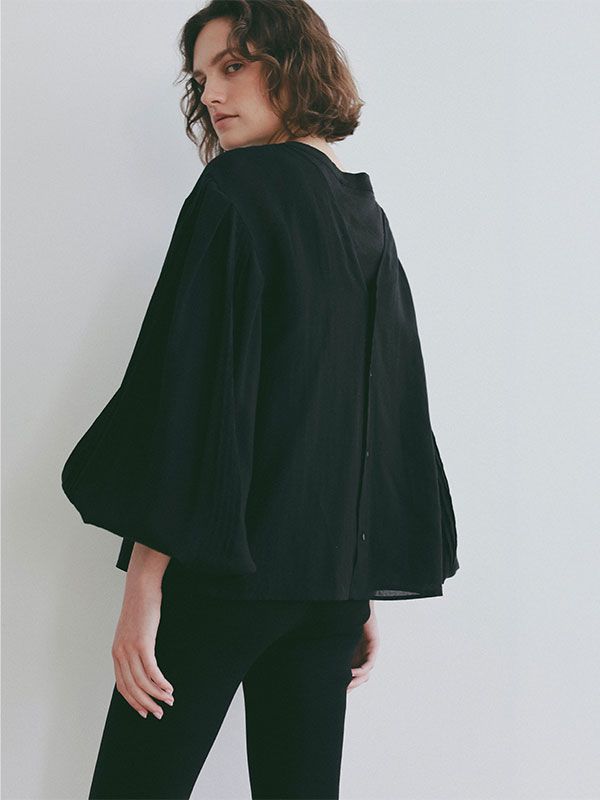 ボリュームスリーブ2wayトップス (BLACK)