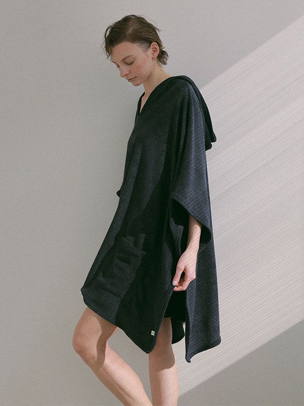 フェードパイルフードポンチョ (NAVY)