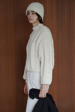 バルキー リブ ハンドニット トップス - BULKY RIB HAND KNIT TOPS - IVORY
