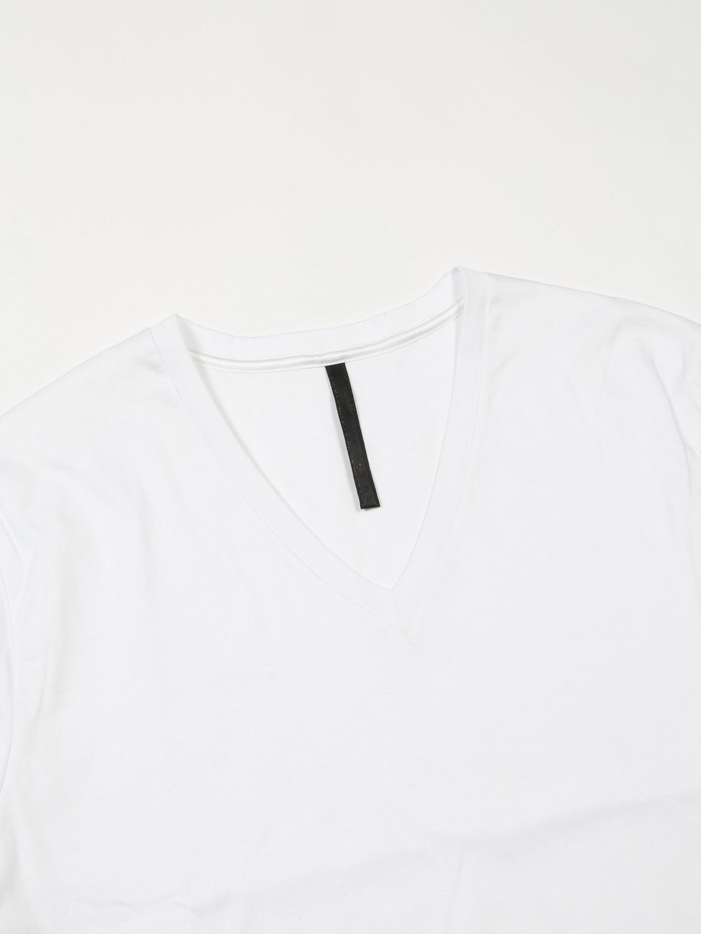 バイオシルケットスムースVネックTシャツ - V-Neck Pullover - WHITE