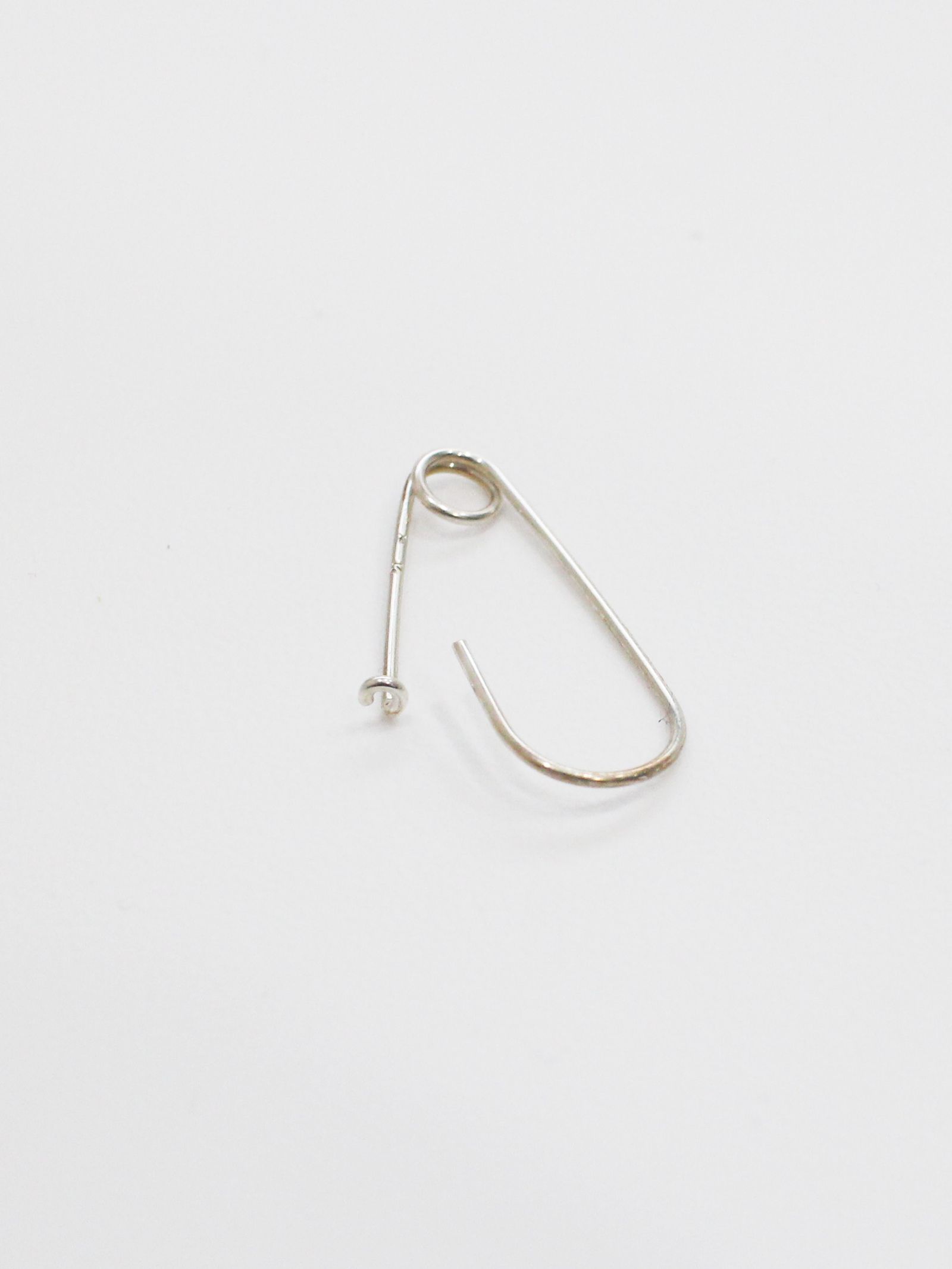 【両耳用】 イヤリング セーフティ ピン ファイン ピアス  - earrings safety pin fine - M4519