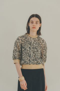 FLORET EMBROIDERY COMPACT TOPS - フラワー刺繍コンパクトカットソー