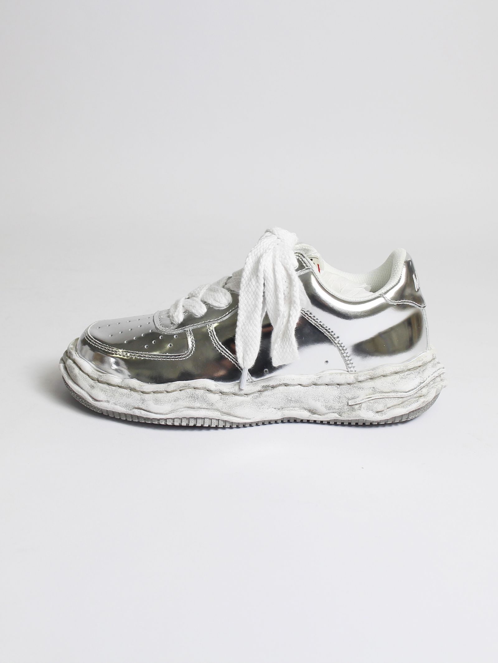 "WAYNE" OG DE Sole Leather Low-top Sneaker   A07FW706 - SILVER