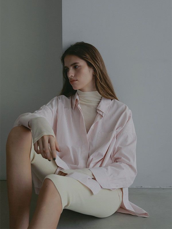 バーサタイルハイネックシアーロンTee (IVORY)