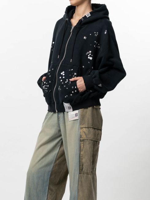 【レディース】エンベリッシュド ジップアップ フーディー｜Embellished Zip-up Hoodie (BLACK)