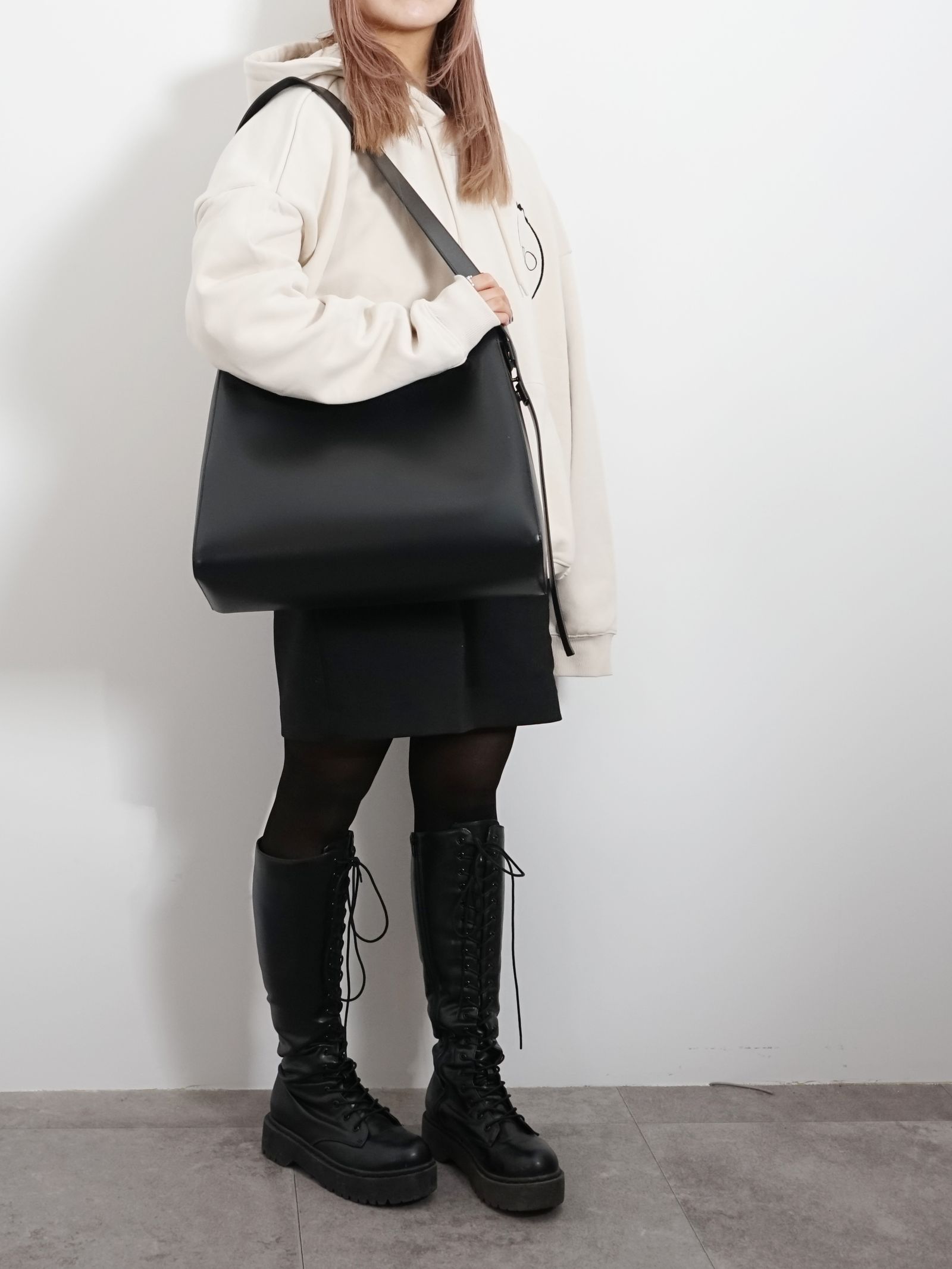 ユニセックスで楽しめるNILに新作コーデ