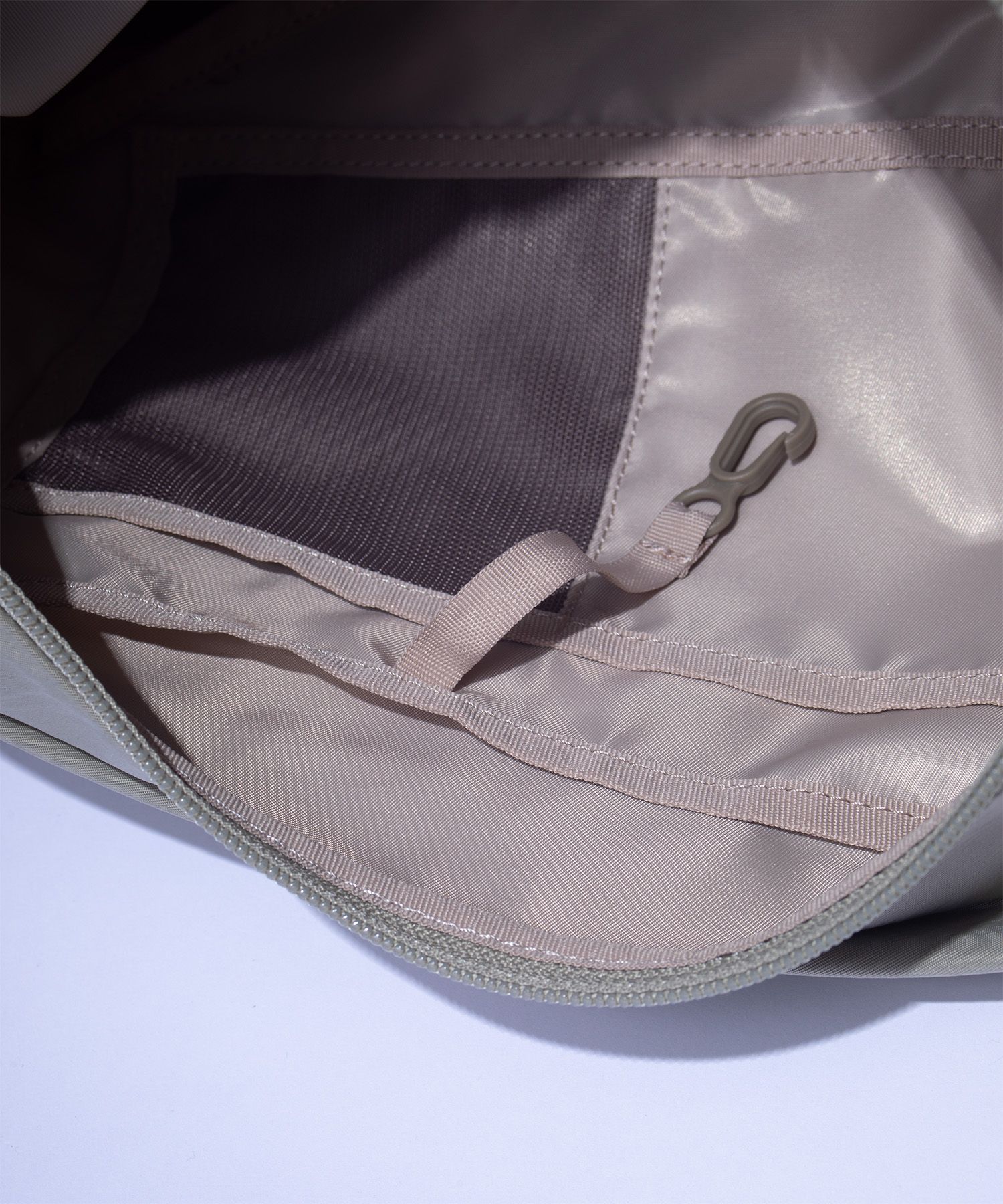 EXTURED TWILL 2 WAY SHOULDER TOTE / エフシーイー テクスチャード ツイル 2ウェイ ショルダー トート（BEIGE）