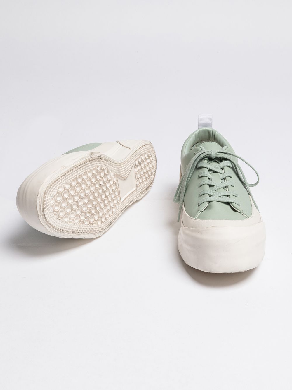 ローカットスニーカー  - CALADON × WHITE