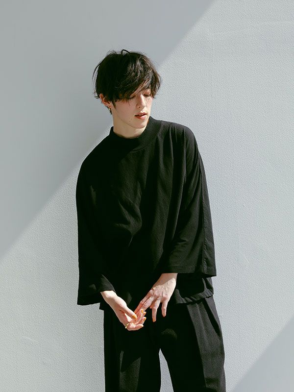 モックネック ボリューム スリーブ PO - BLACK