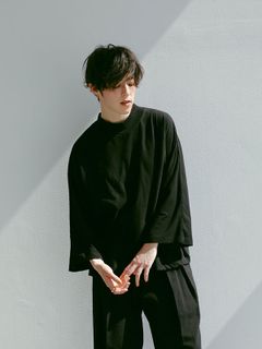 モックネック ボリューム スリーブ PO - BLACK