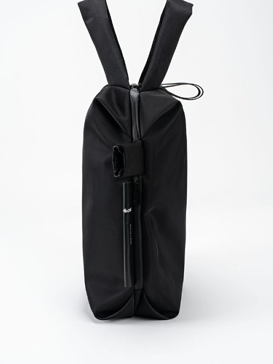 Rour Sleek Black - ロール スリーク ブラック ショルダーバッグ 斜め掛け
