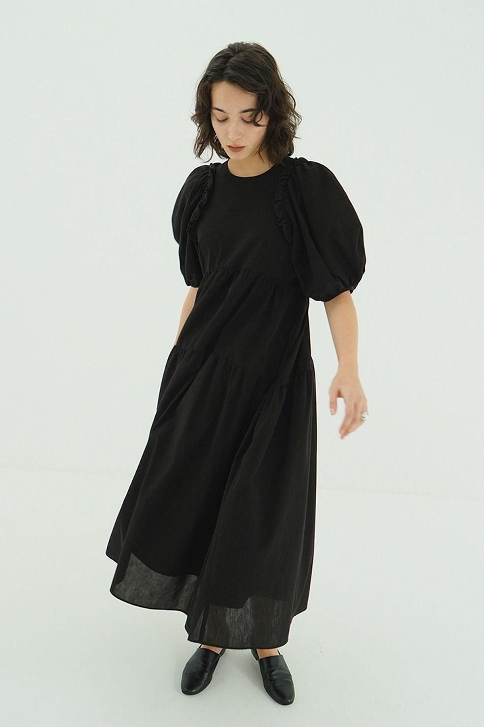 バルーンフリルワンピース -  BUBBLE FRILL ONEPIECE (BLACK)