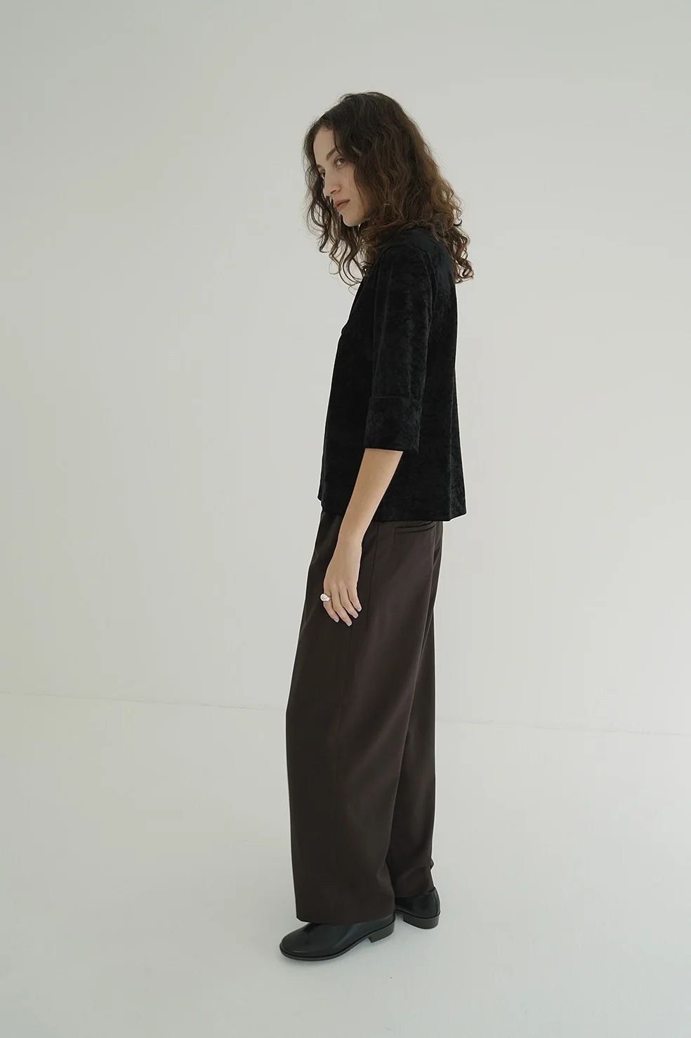 ベロア ポロトップス - CRUSHED VELOUR POLO TOPS BLACK