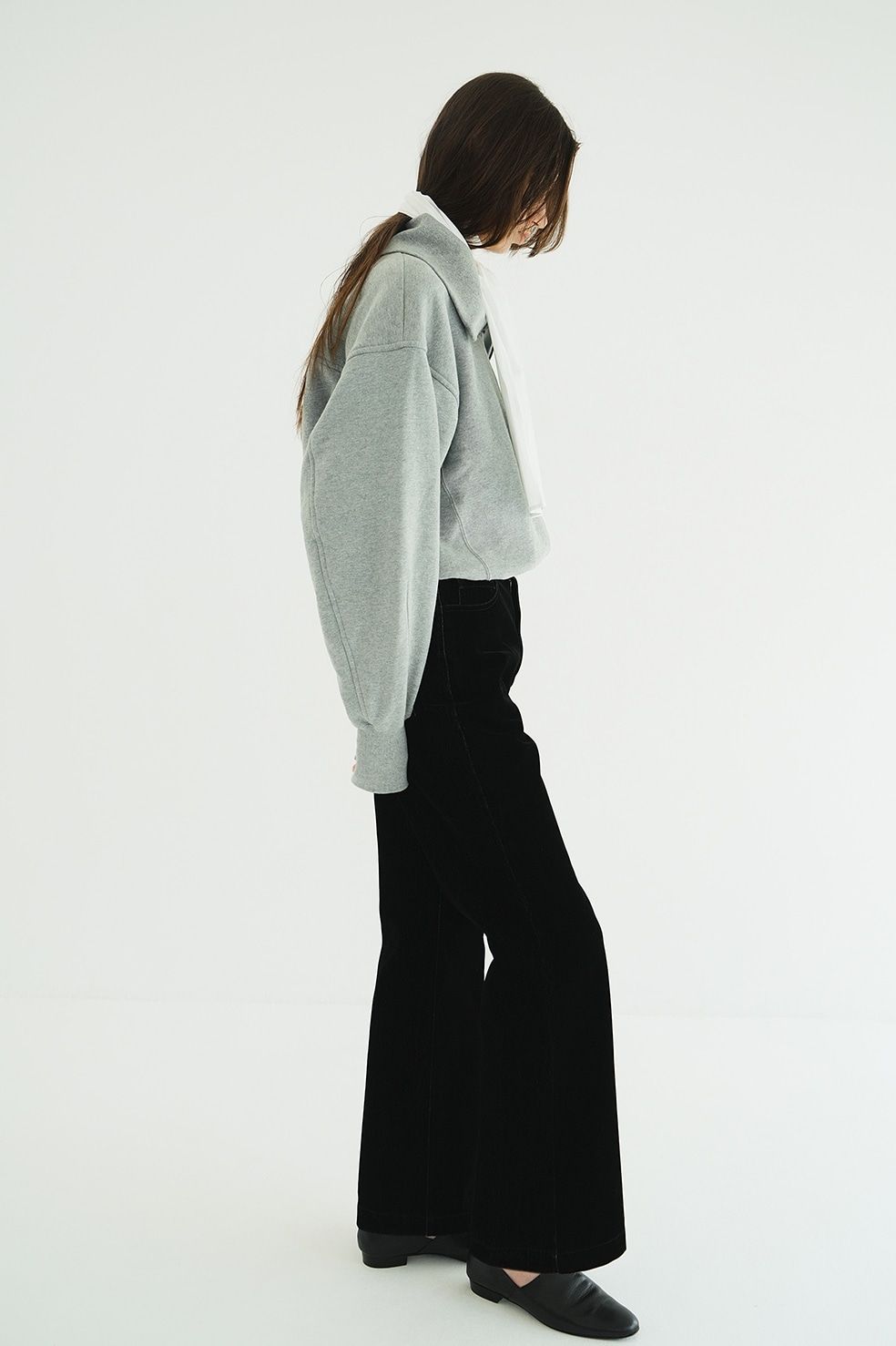 ハーフジップショートトップス｜ HALF ZIP SHORT TOPS (GREY)