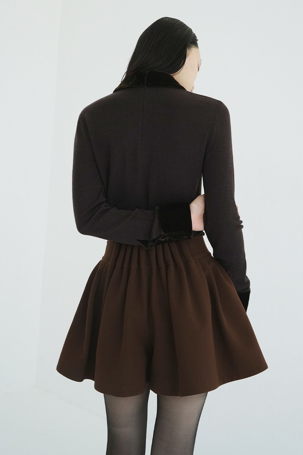 ベロアカラーニットトップス | VELOR COLLAR KNIT TOPS (BROWN)