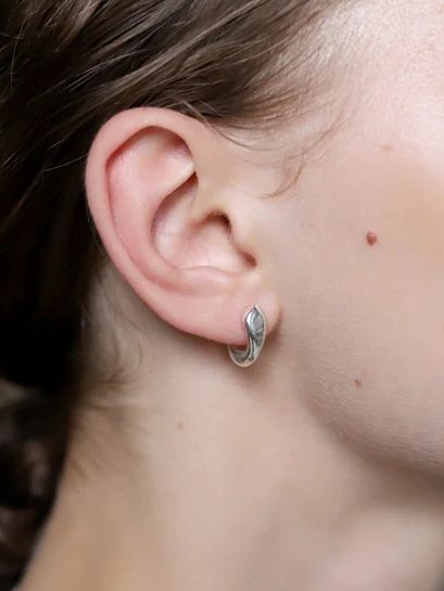 TEN.　プラムピアス　シルバー プラムピアス SV