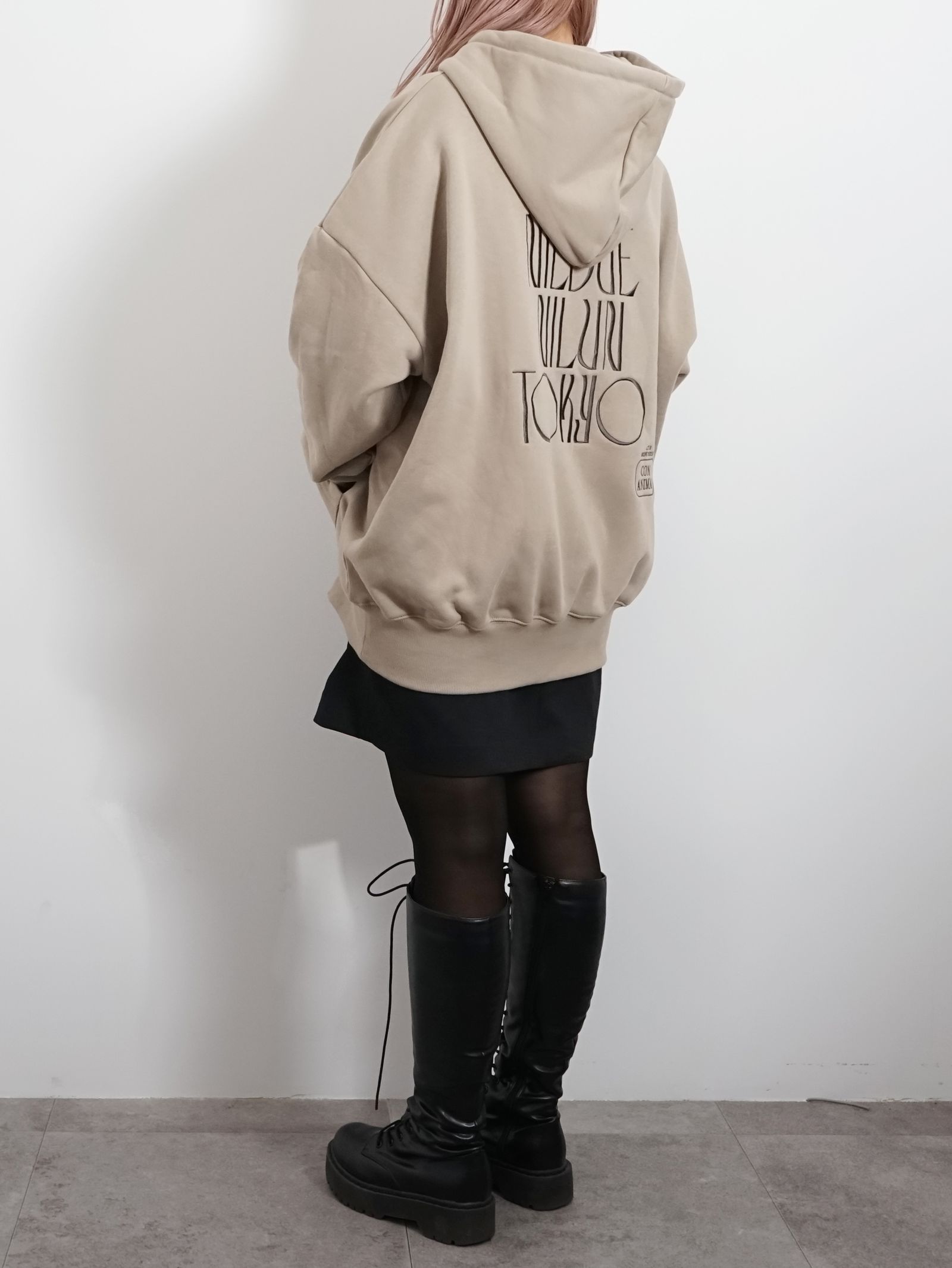 刺繍ハート -フーディ -  EMBROIDERY HEART HOODIE / GREIGE