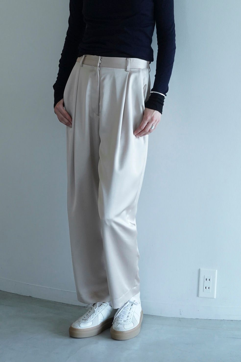 おまけ付】 【CLANE】SATIN SLACKS ネイビーサイズ1 PANTS カジュアル