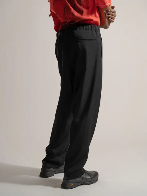 スラックス -  classic rayon tricotine drawstring trouser in black