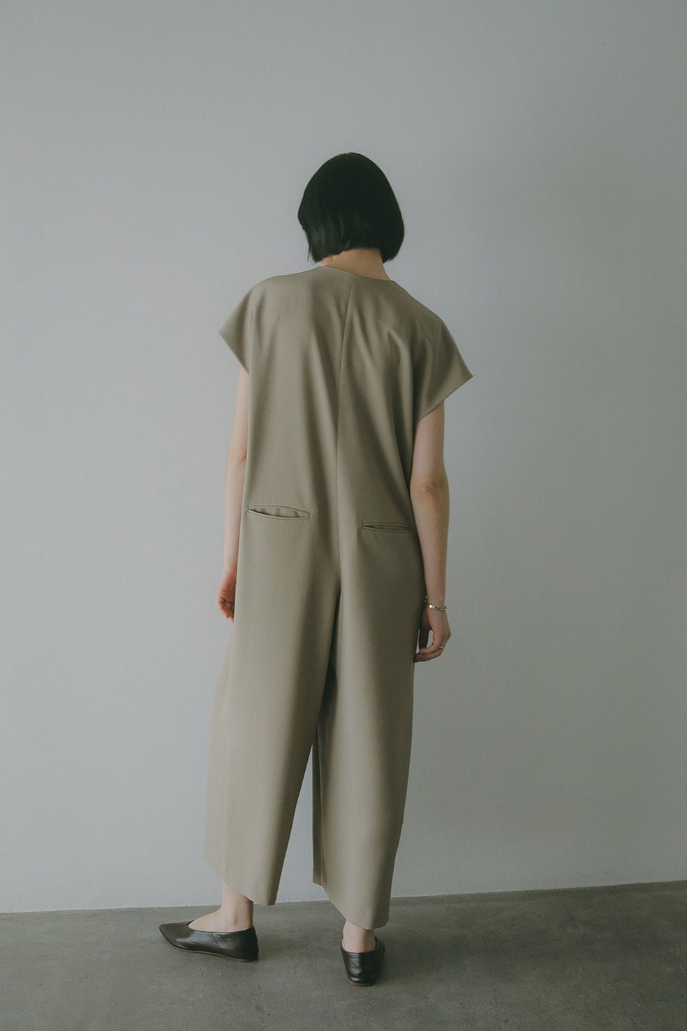 ベスト オールインワン -  VEST ALL IN ONE