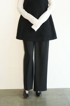 ウールベーシックタックパンツ - WOOL BASIC TUCK PANTS - BLACK