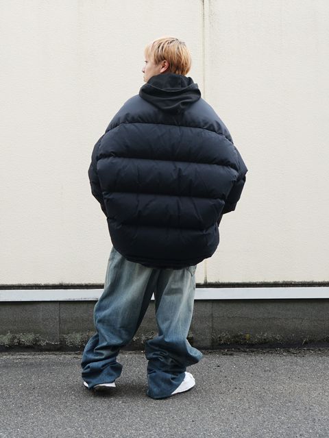 Maison MIHARA YASUHIRO｜ボリュームダウンとワイドデニムで作るモードカジュアル