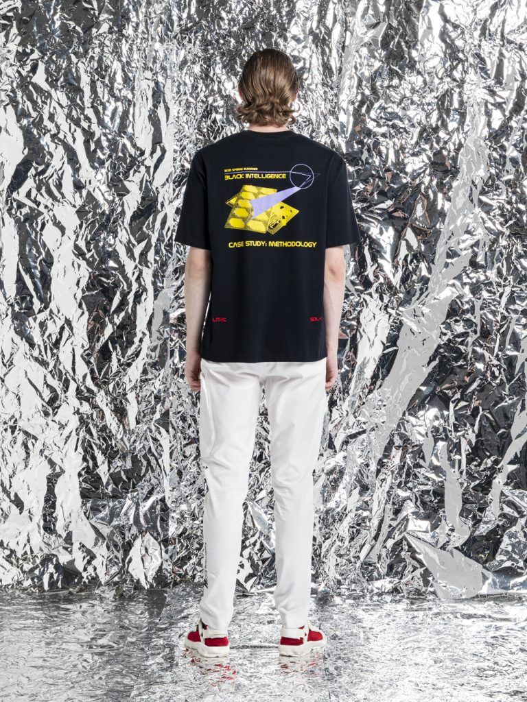 バックプリントTシャツ - METHOLOGY GRAPHIC T-SHIRT BLACK