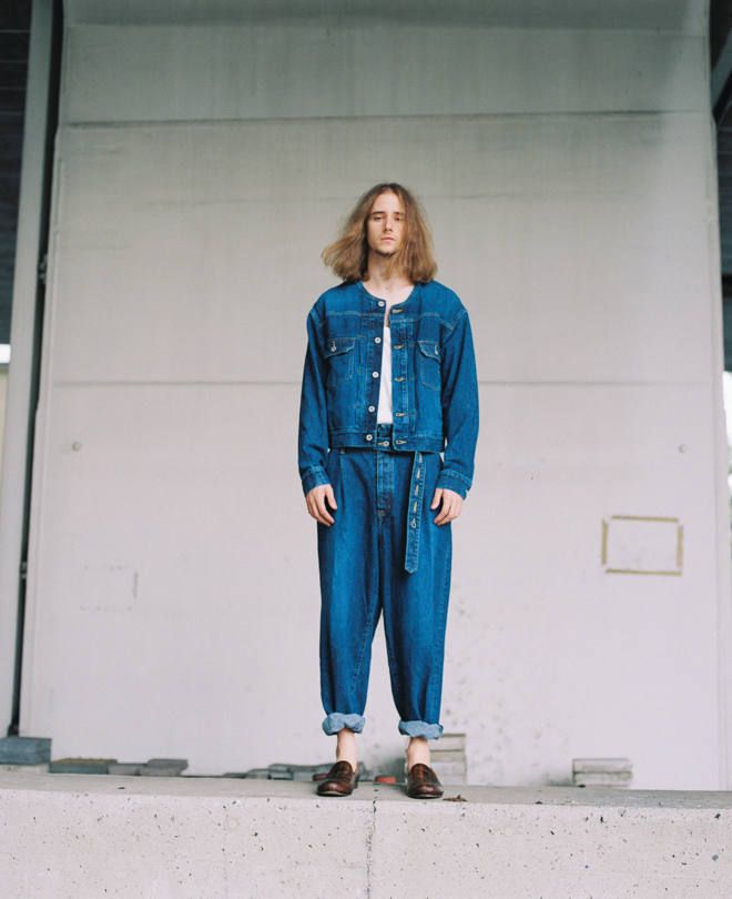 DOUBLET‐シルクデニムワイドトラウザーズ のご紹介。