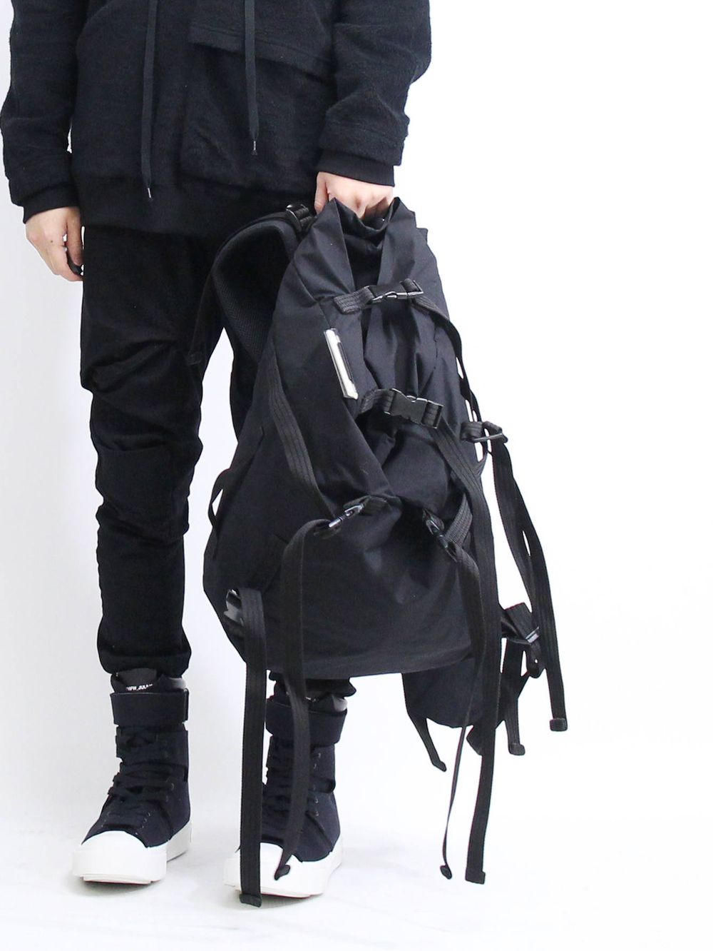 The Viridi-anne × macromauro ”ナイロンバックパック再入荷しました 